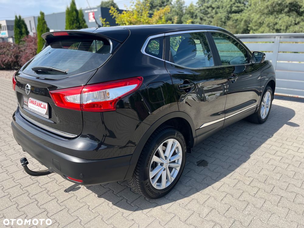 Nissan Qashqai 1.2 DIG-T N-Vision - 11