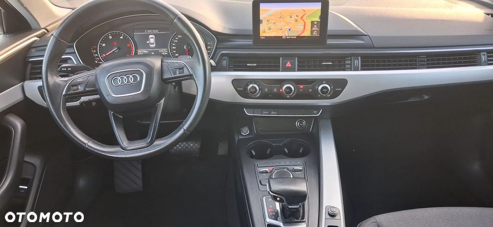 Audi A4 Limousine 2.0 TDI S tronic design - 16