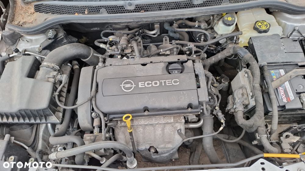 Opel Astra 1.6 Style - 13