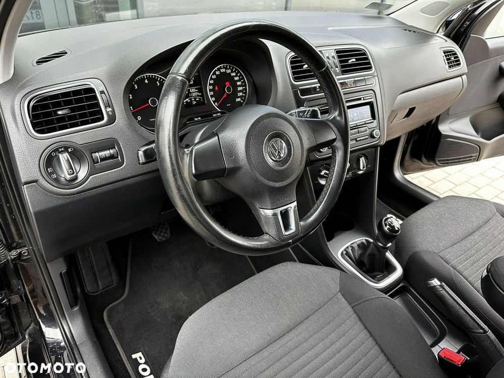 Volkswagen Polo 1.2 Comfortline - 10