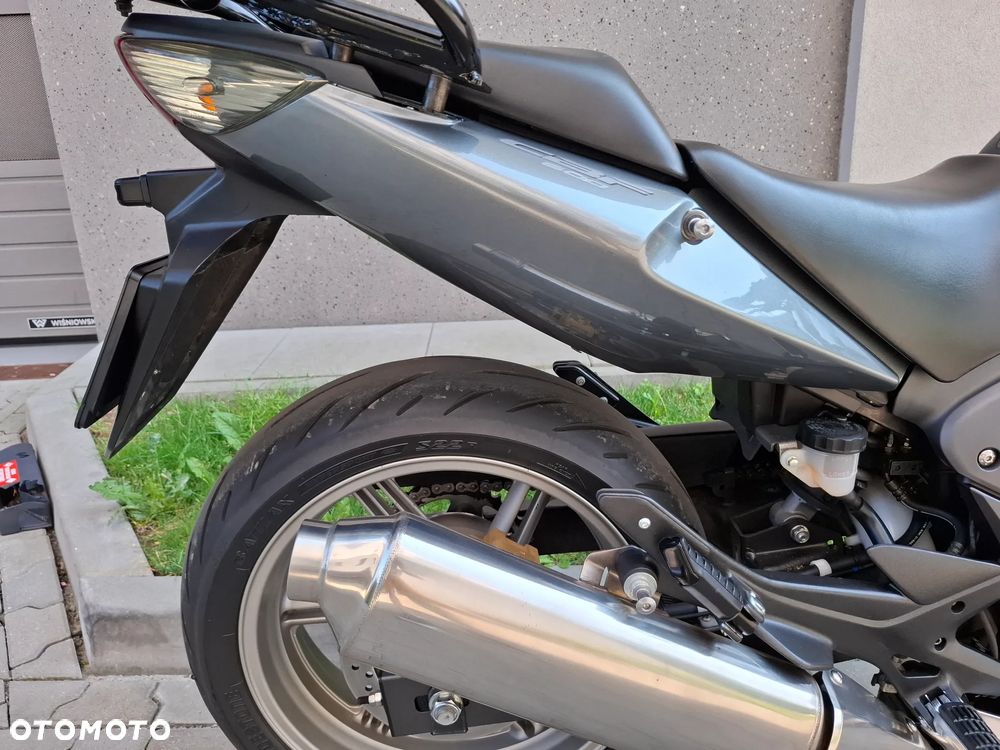 Honda CBF - 36