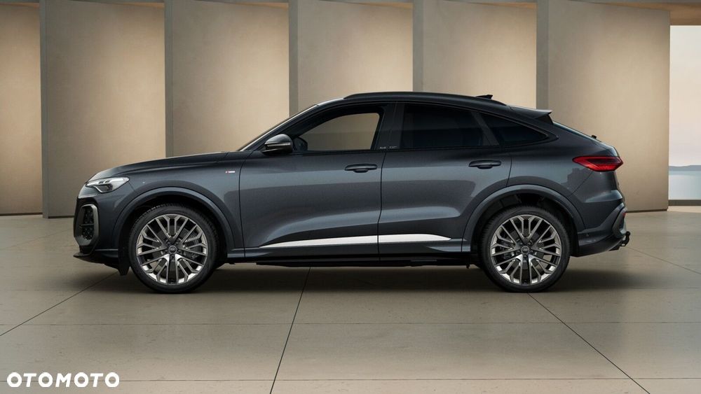 Audi Q5 Sportback - 3