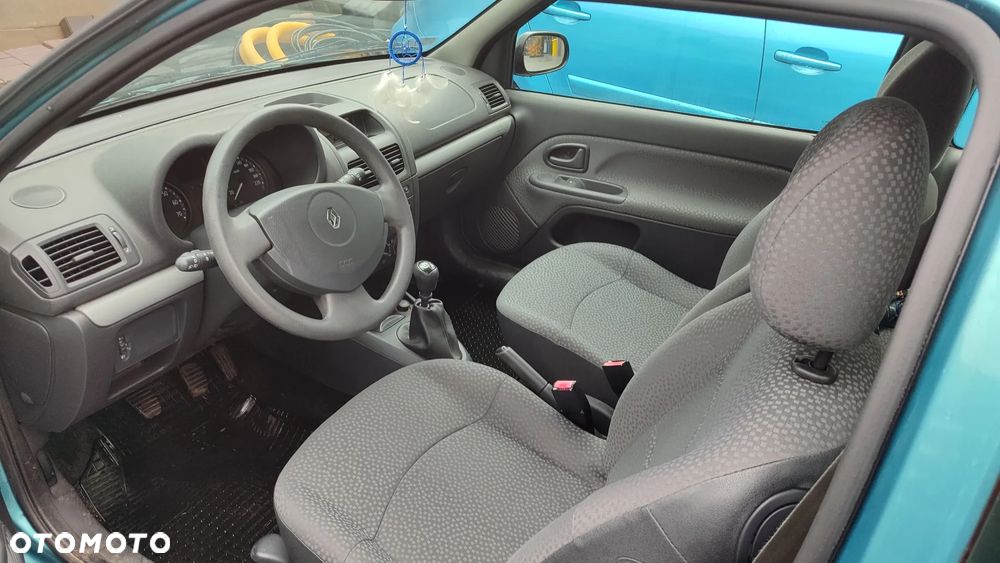 Renault Clio 1.2 Campus - 6