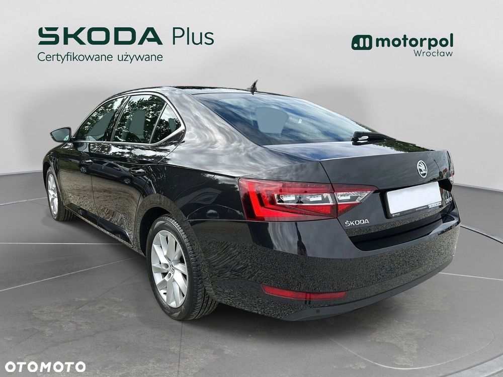 Skoda Superb 2.0 TDI Style - 2