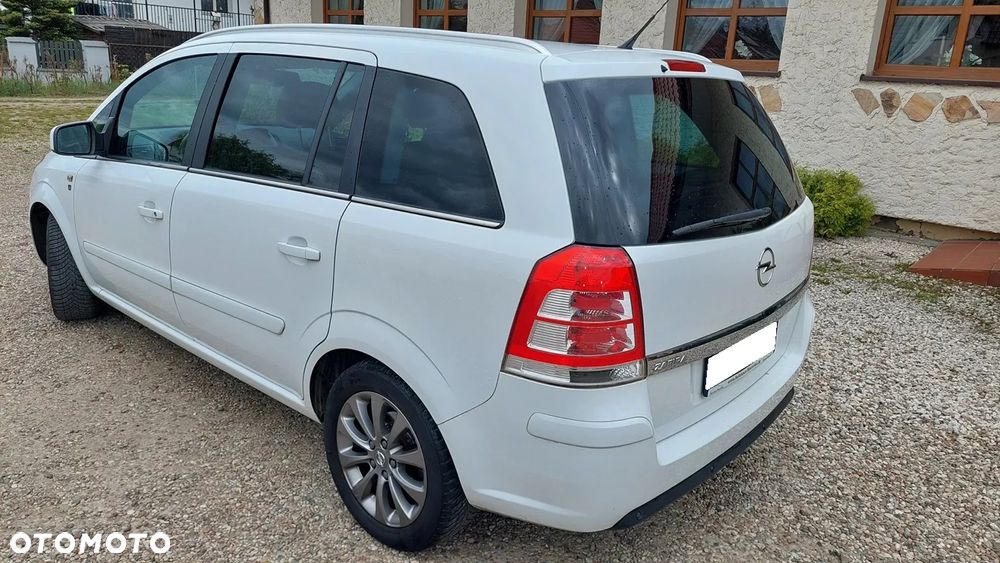 Opel Zafira - 3