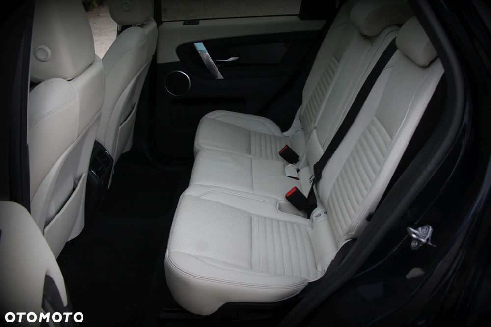 Land Rover Discovery Sport 2.0 D180 SE - 16