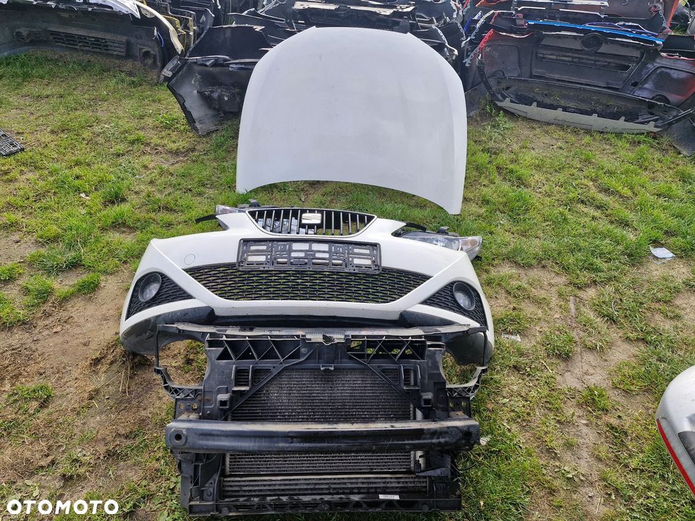 Seat Ibiza 6J IV Zderzak Przód Przedni