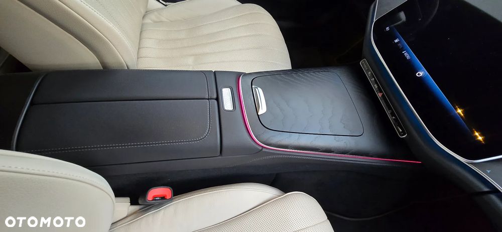 Mercedes-Benz Klasa E - 16