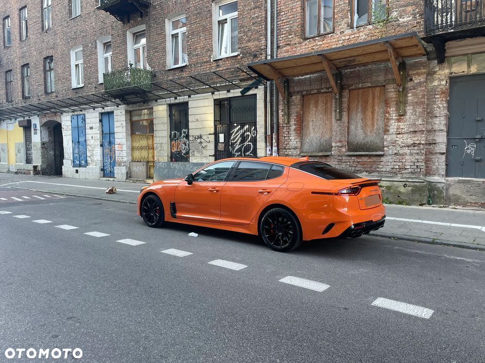 Kia Stinger 3.3 T-GDI V6 GT AWD - 24
