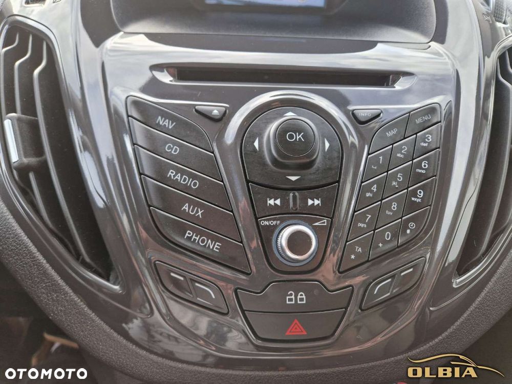 Ford Tourneo Courier - 17