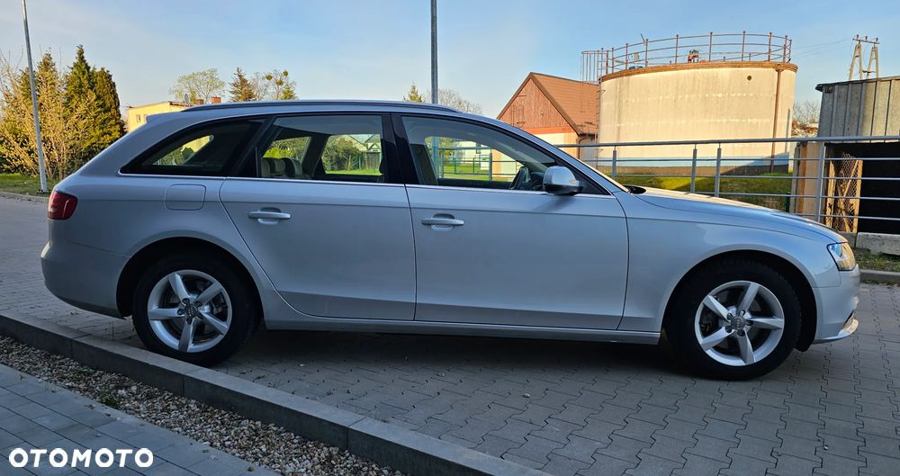 Audi A4 Avant - 6