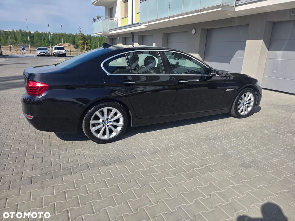 BMW Seria 5 520d Luxury Line - 6