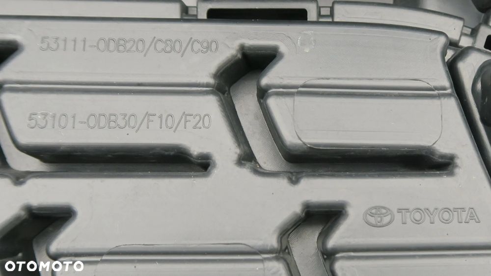 TOYOTA YARIS CROSS MXP 2020 - zderzak przód grill spoiler kratka ORYGINAŁ - 9