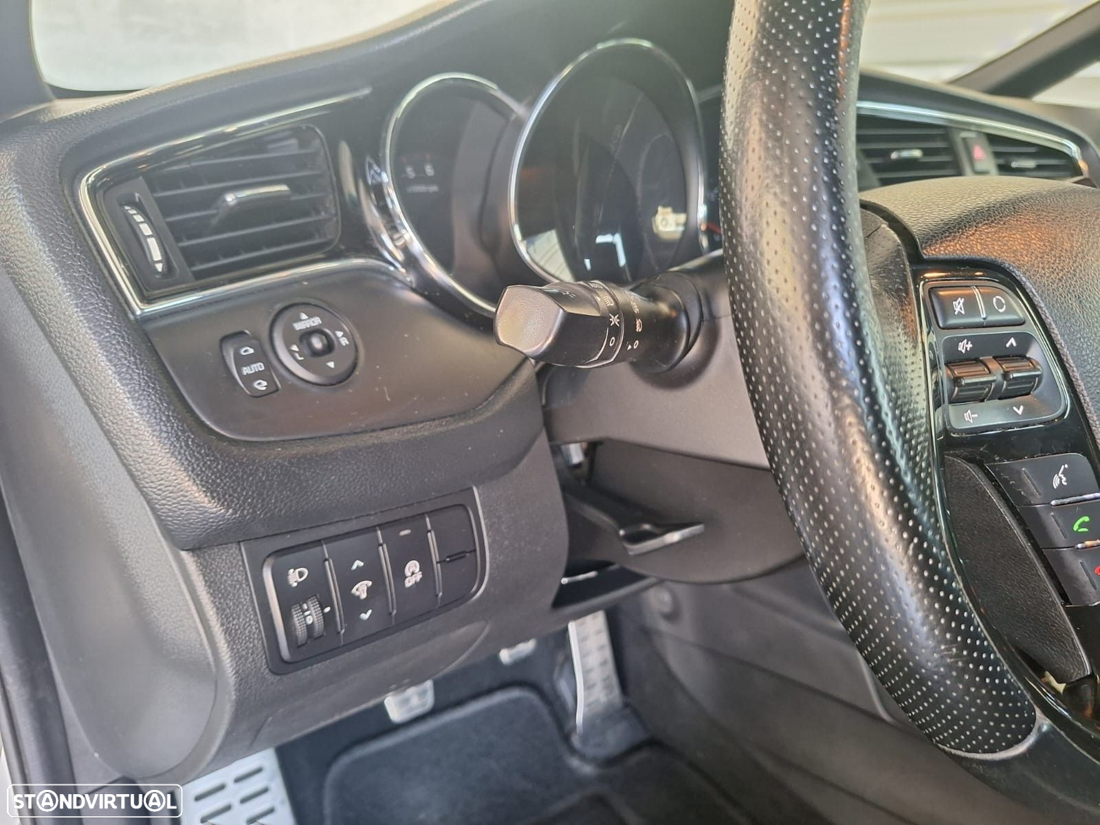 Kia Ceed 1.6 CRDi GT Line - 6