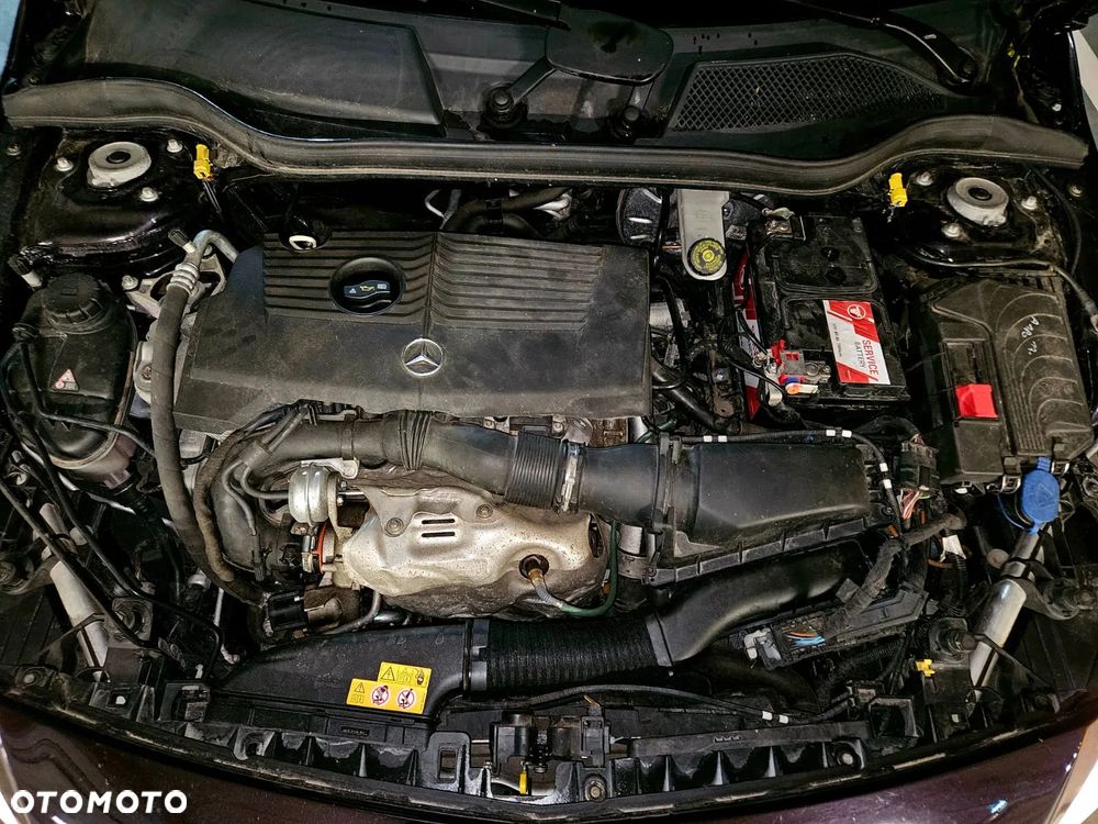 Mercedes-Benz Klasa A 180 BlueEfficiency Edition - 11