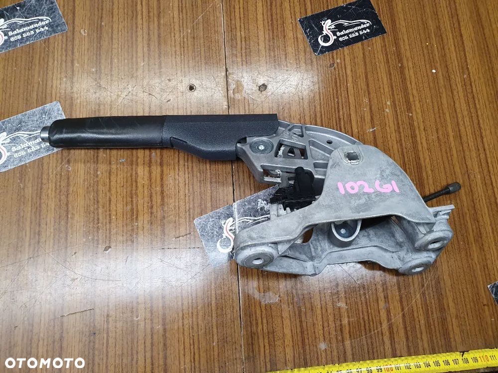 Dzwignia Hamulca Recznego Hamulec Reczny VW Golf 5 V