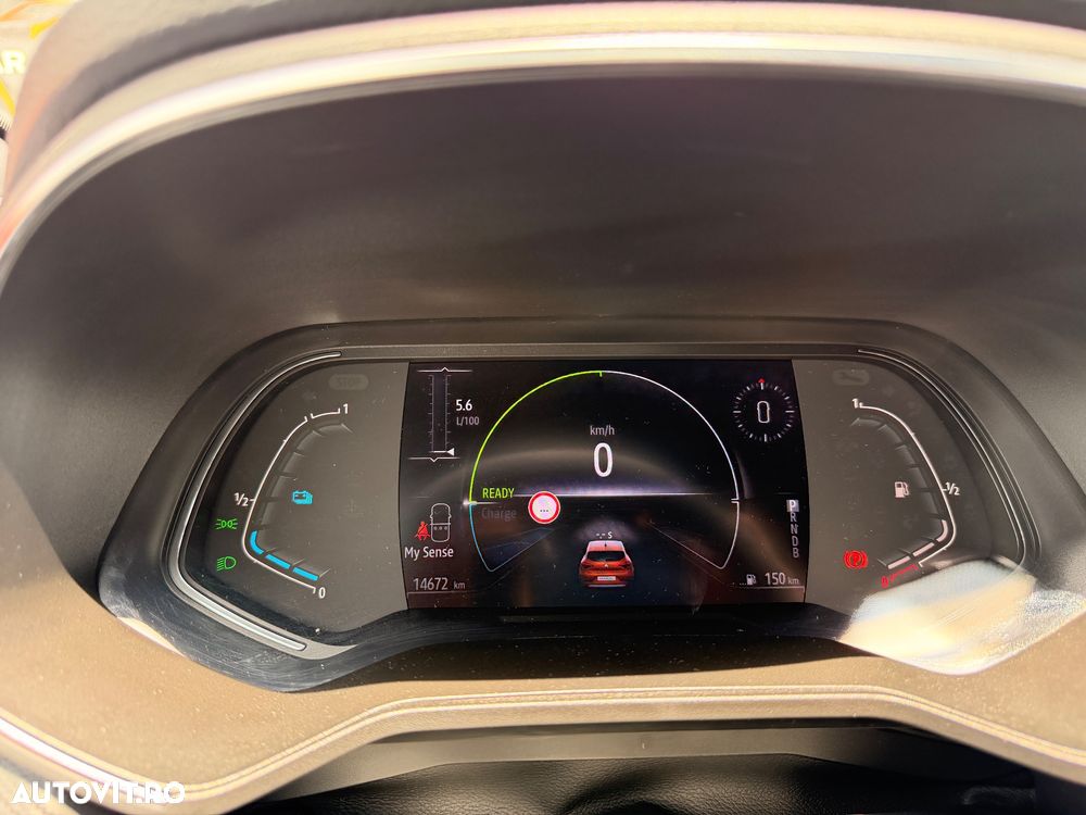 Renault Clio - 19