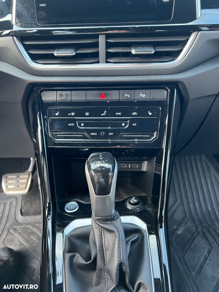 Volkswagen T-Roc 1.5 TSI DSG R-Line - 13