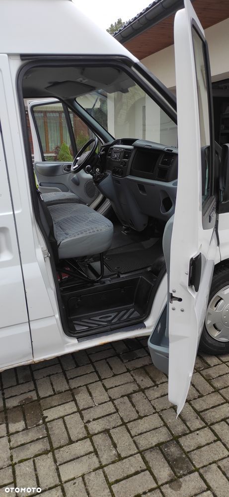 Ford Transit FT300L Trend - 5