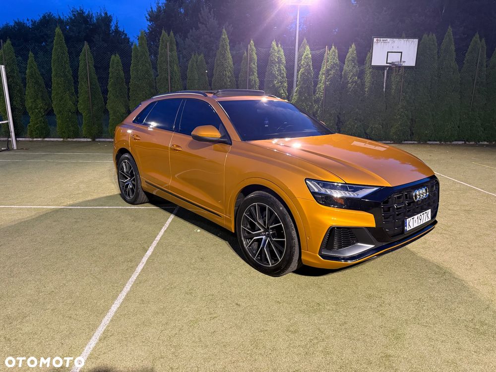 Audi Q8 - 9