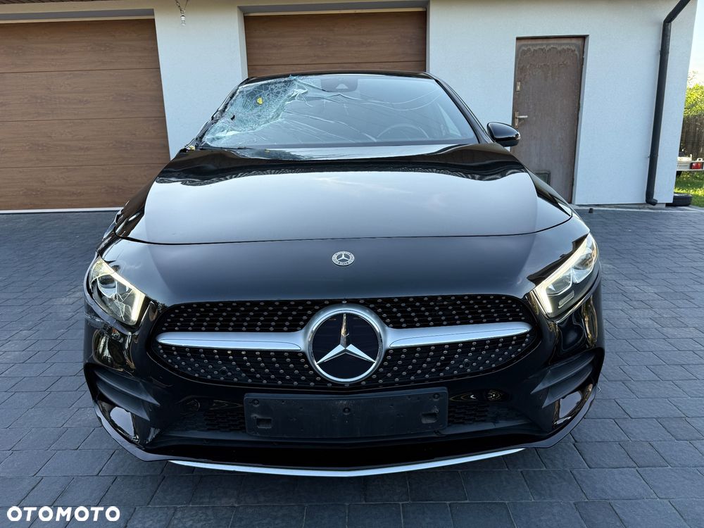 Mercedes-Benz Klasa A 250 e PHEV AMG Line 8G-DCT - 18