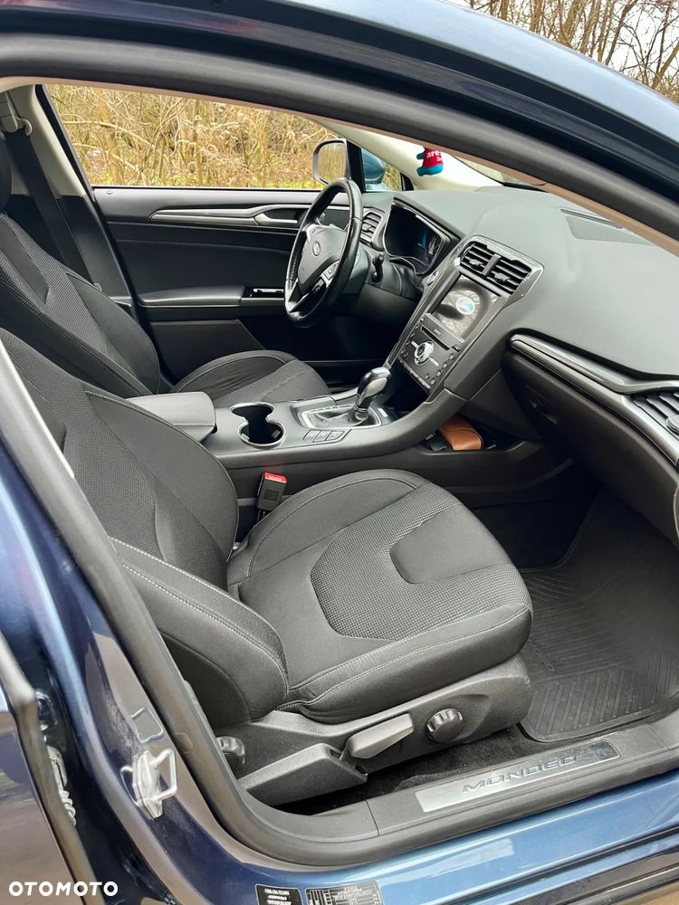 Ford Mondeo 2.0 Hybrid Titanium - 10