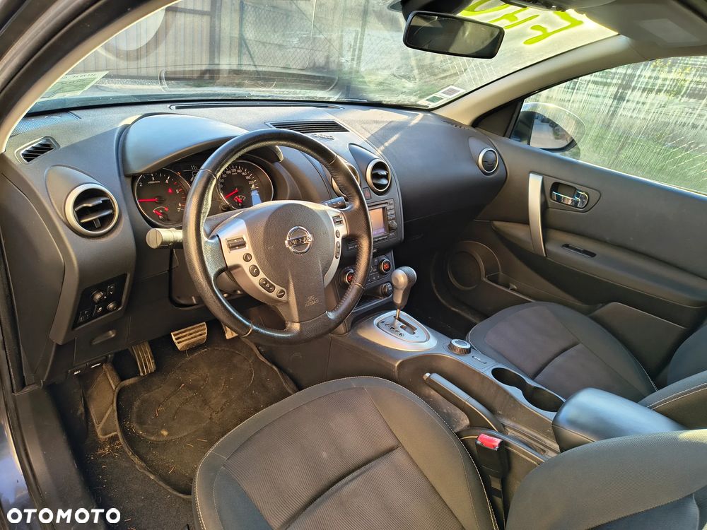 Nissan Qashqai 2.0 dCi 4 x 4 DPF 360 - 18