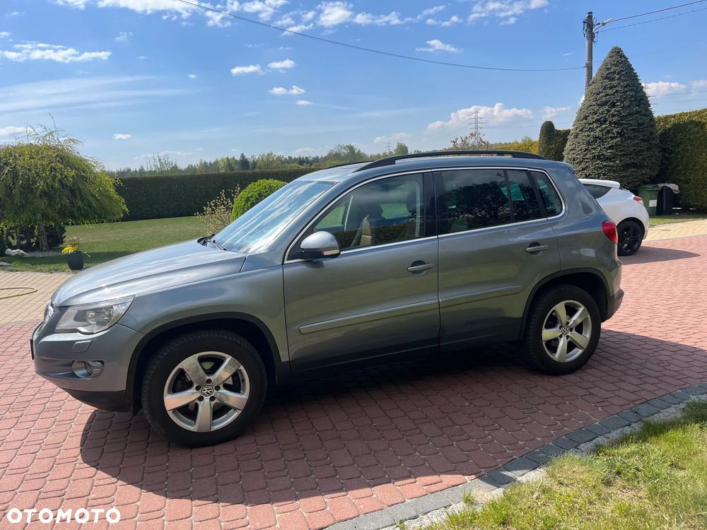 Volkswagen Tiguan 2.0 TDI DPF 4Motion DSG Sport & Style - 4