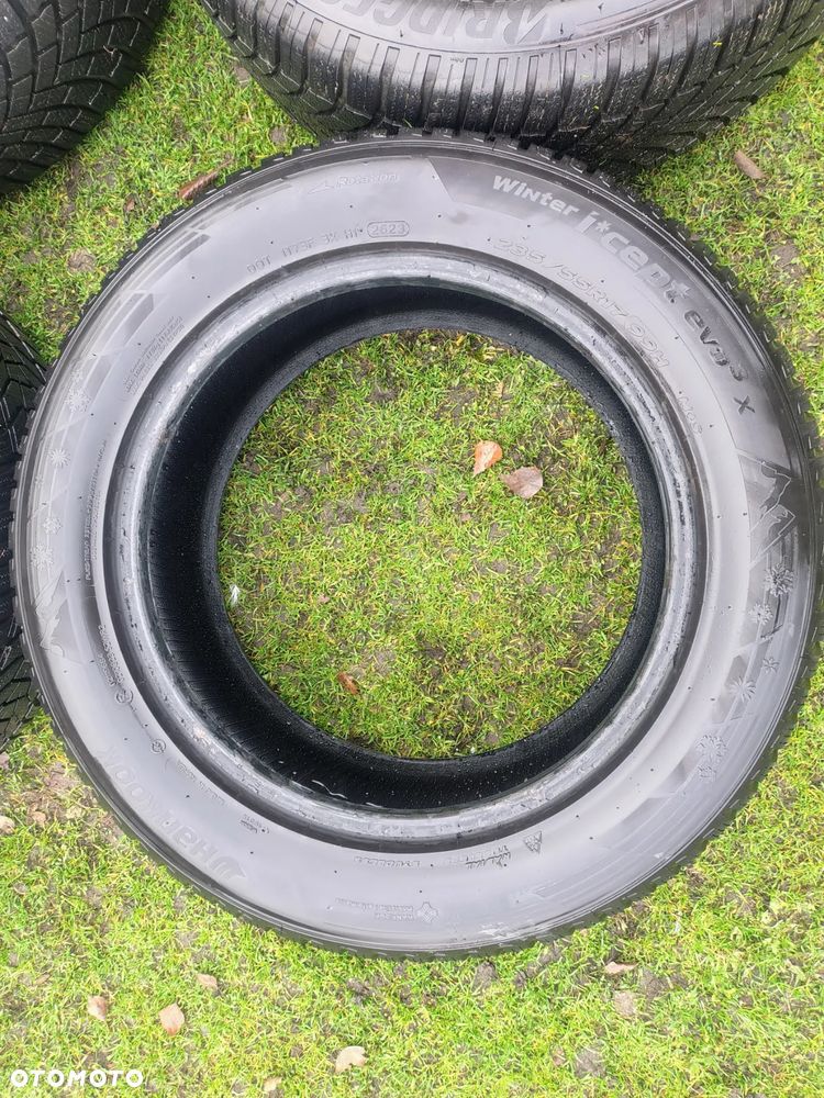 Opony zimowe 235/55 R17 - 5