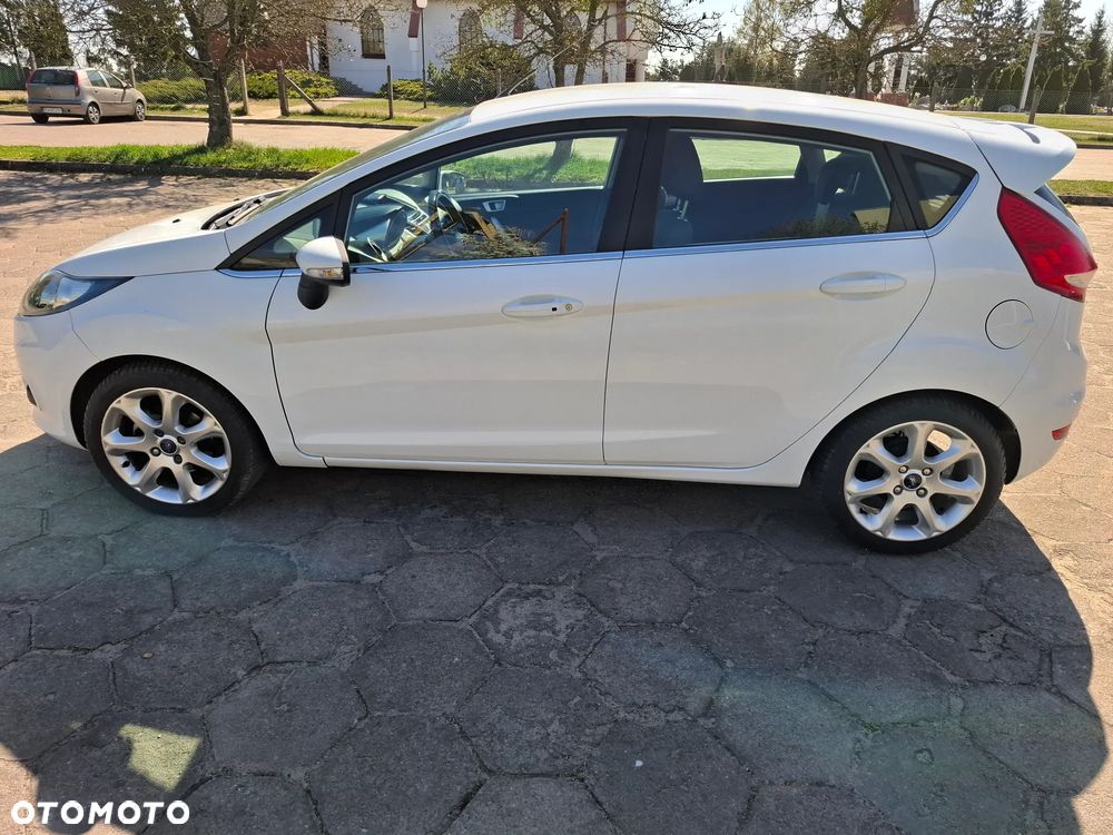 Ford Fiesta 1.4 Titanium - 2