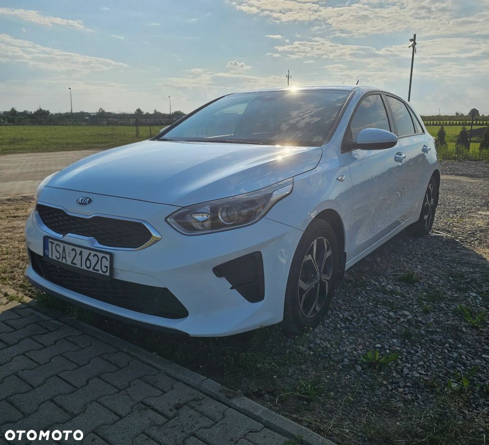 Kia Ceed 1.6 CRDi mHEV L - 2