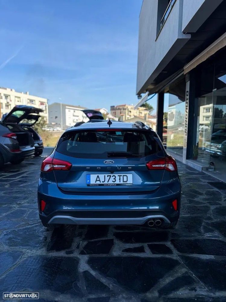 Ford Focus 1.5 TDCi ECOBlue Active - 6