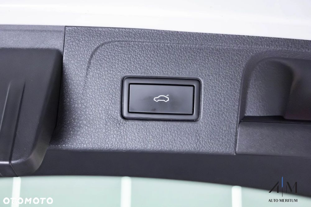 Volkswagen Passat Alltrack 2.0 TDI SCR DSG 4Motion - 21