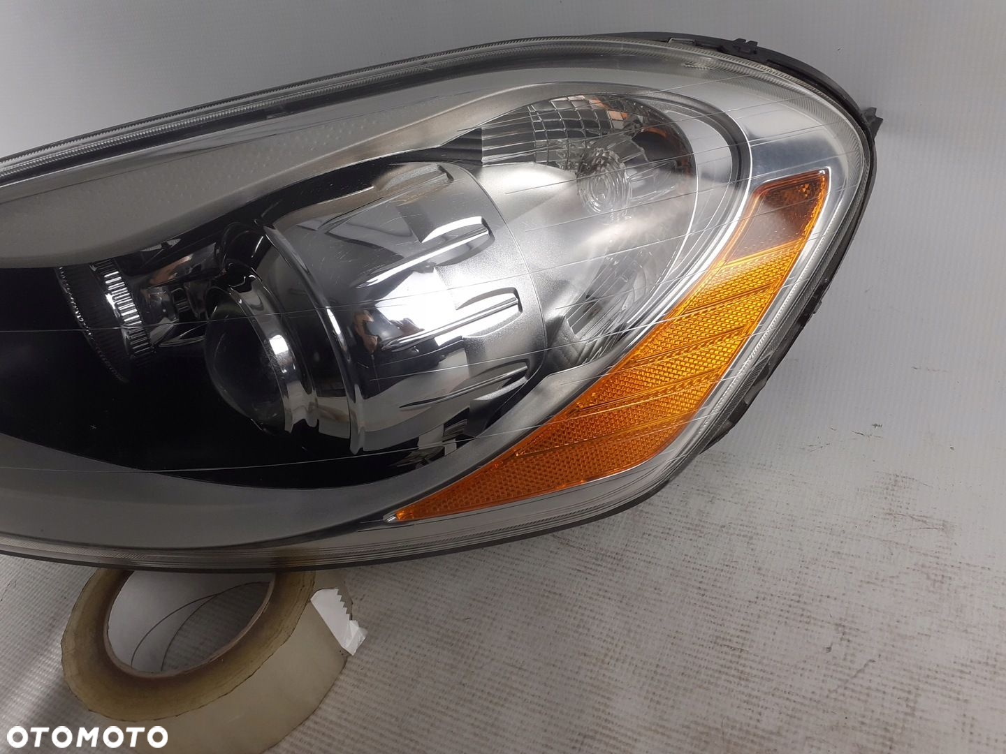 Lampa Volvo lewa XC60 I Bi- xenon skrętny 08-2013r - 3