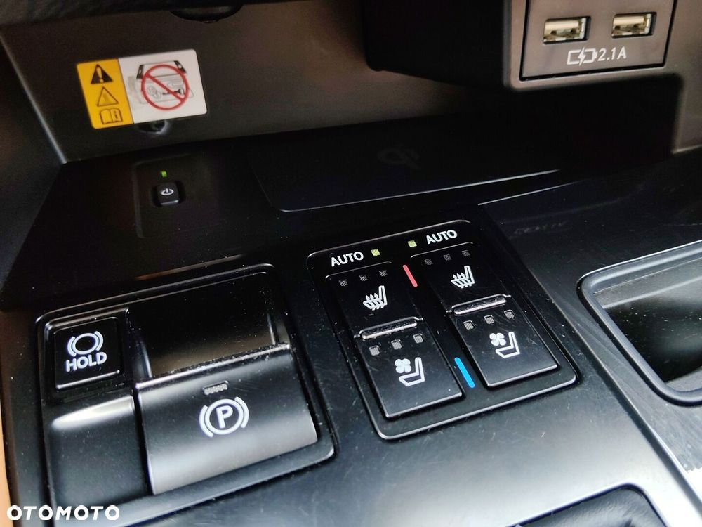 Lexus RX 2022