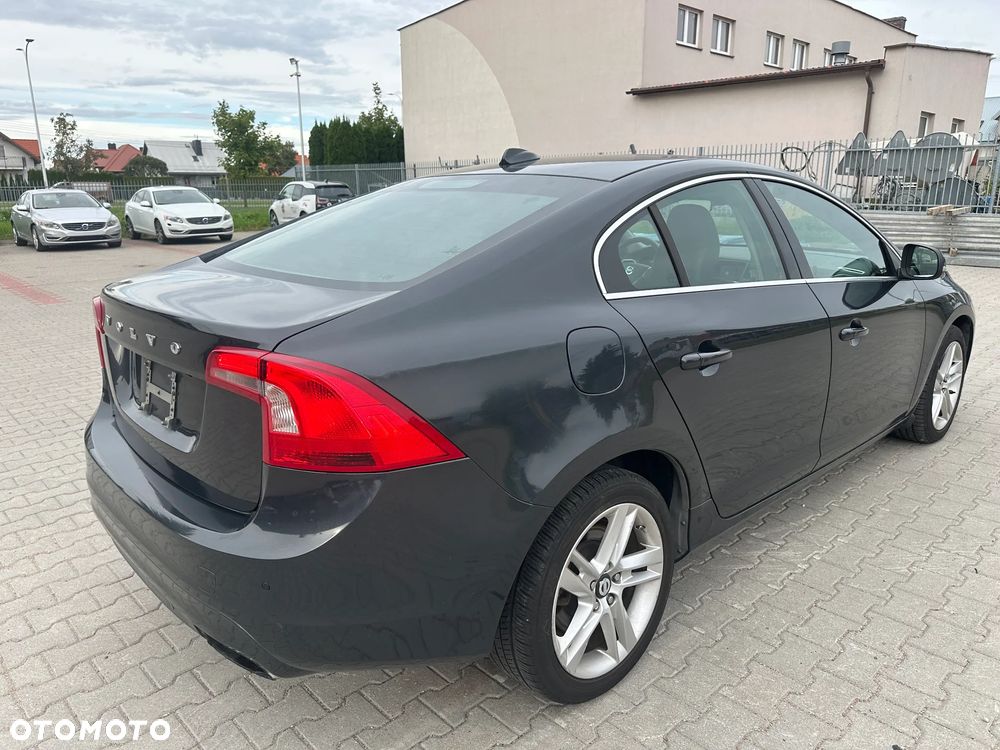 Volvo S60 - 14