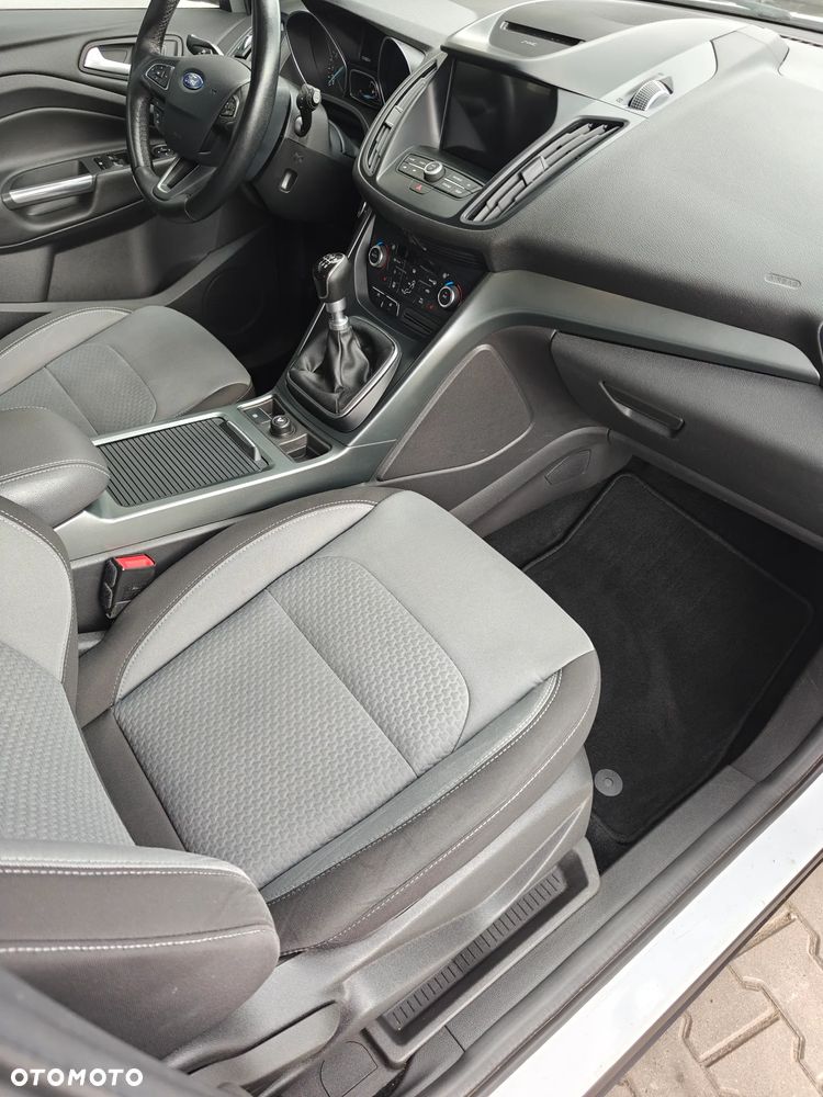 Ford Kuga 1.5 EcoBoost FWD Titanium ASS - 11