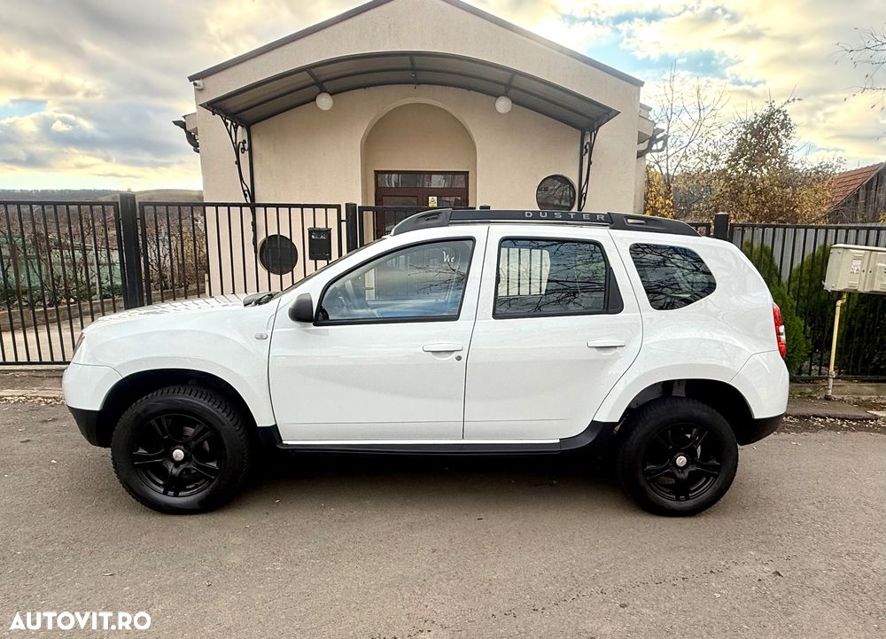 Dacia Duster 1.6 SCe Essential - 26