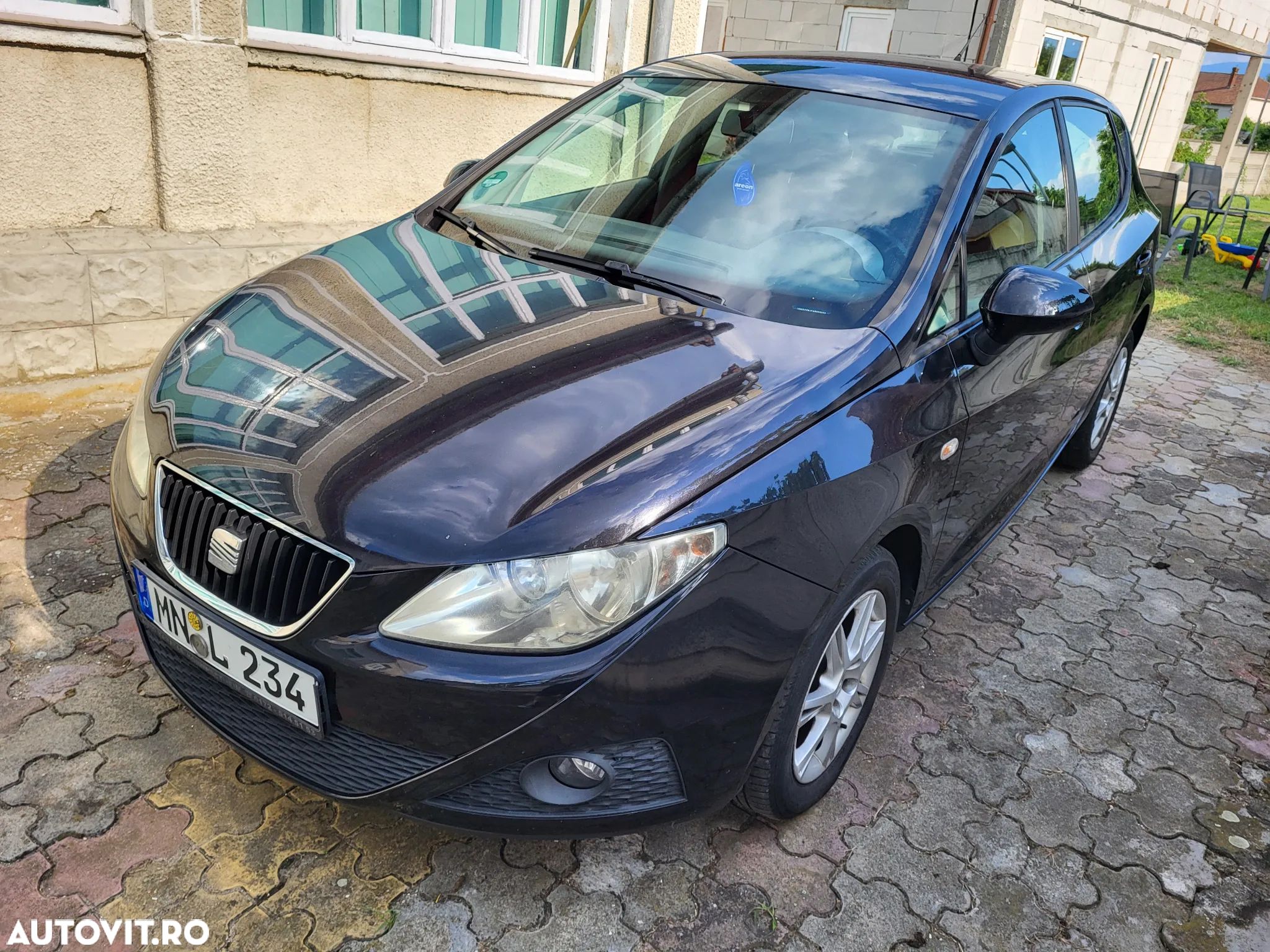 Seat Ibiza 1.4 16V Comfort Edition - 1