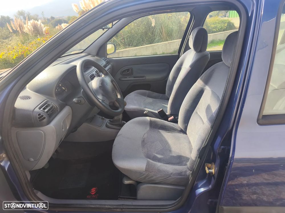 Renault Clio 1.9 D RN - 6