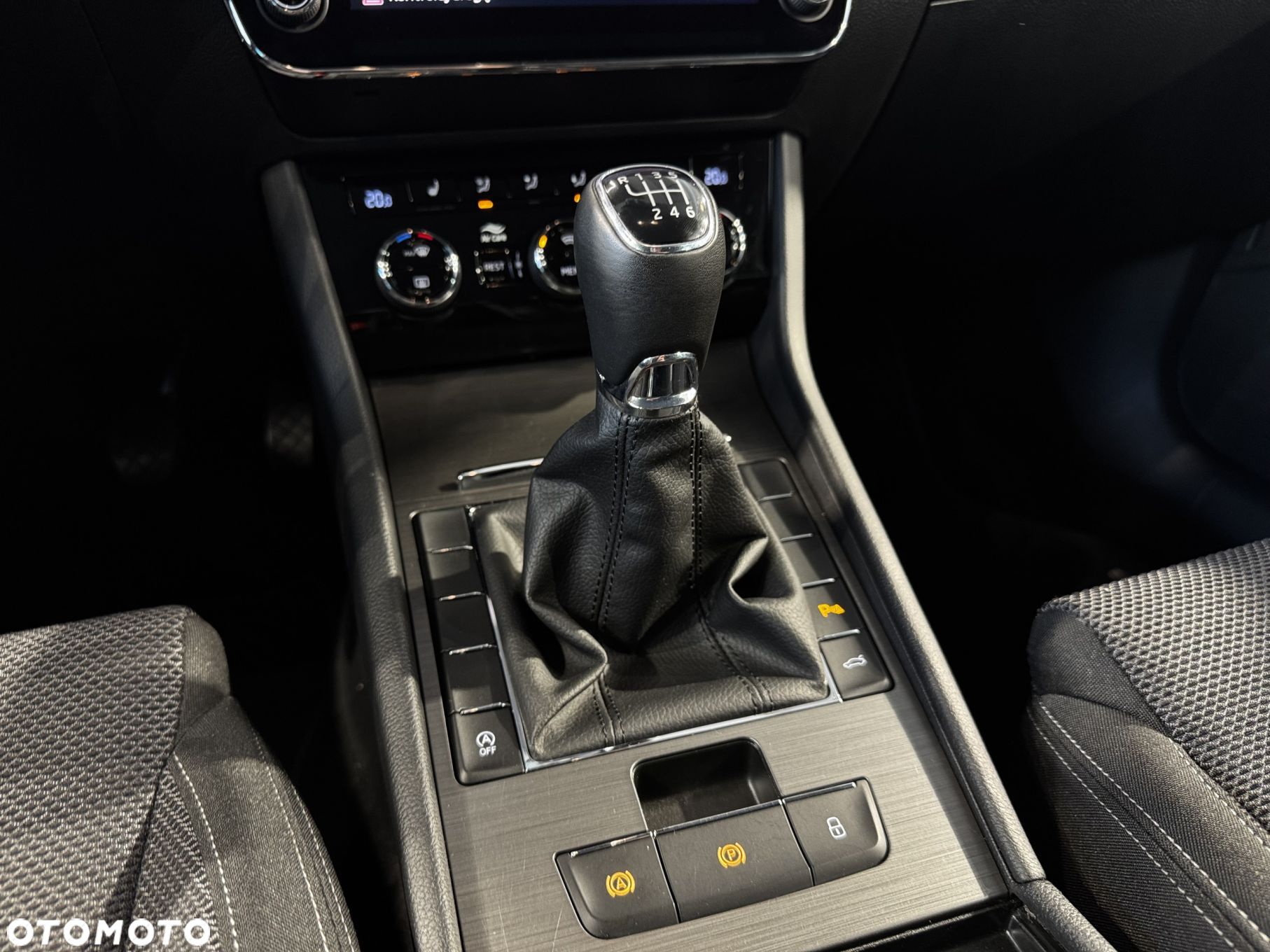 Skoda Superb - 21