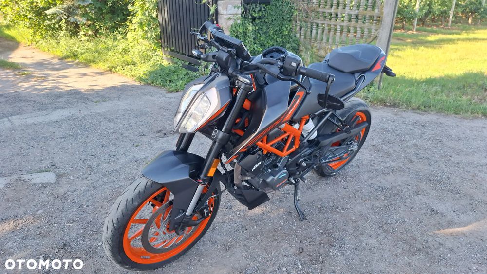 KTM Duke 125 - 12