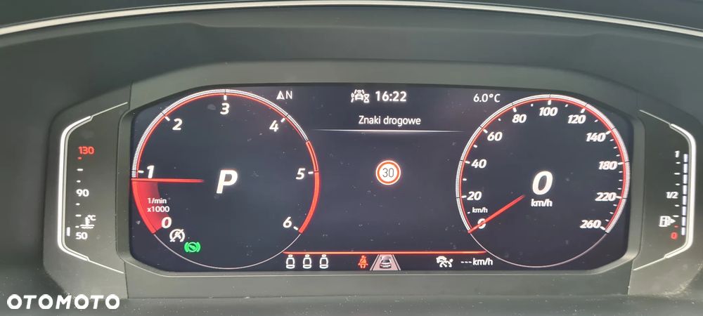 Volkswagen Tiguan 2.0 TDI SCR DSG R-Line - 9