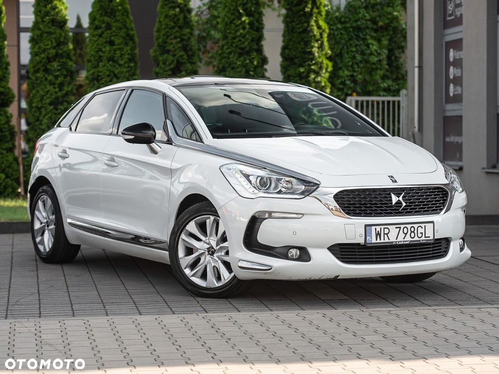 Citroën DS5 BlueHDi 180 SportChic - 2