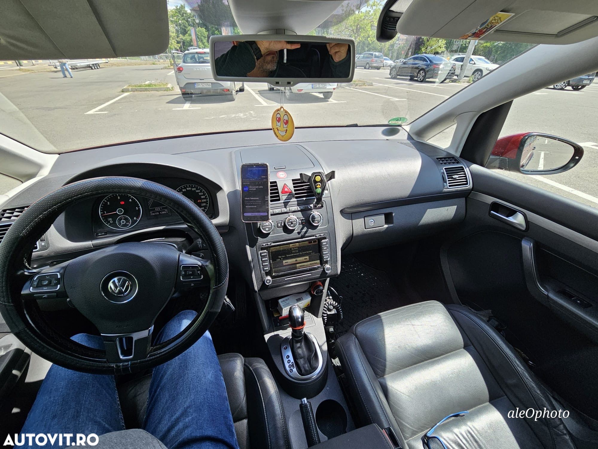 Volkswagen Touran 2.0 TDI DPF DSG Cross - 13