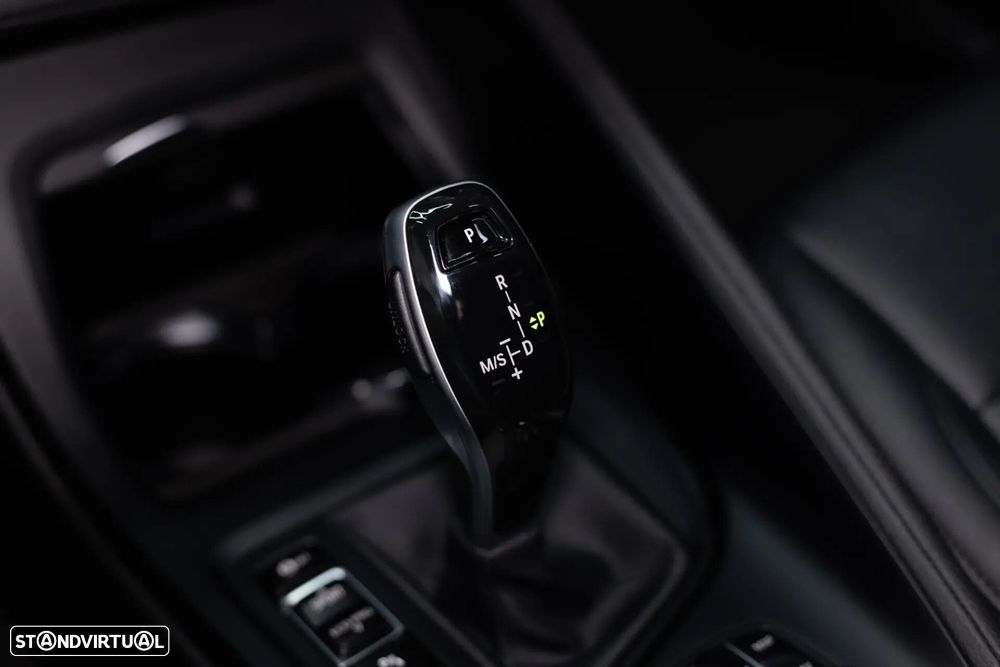 BMW X1 16 d sDrive Line Sport Auto - 37