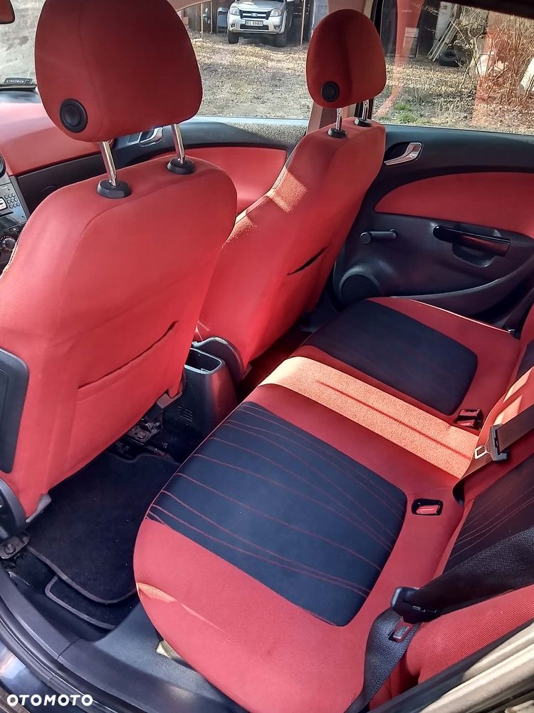 Opel Corsa 1.4 16V 111 - 13