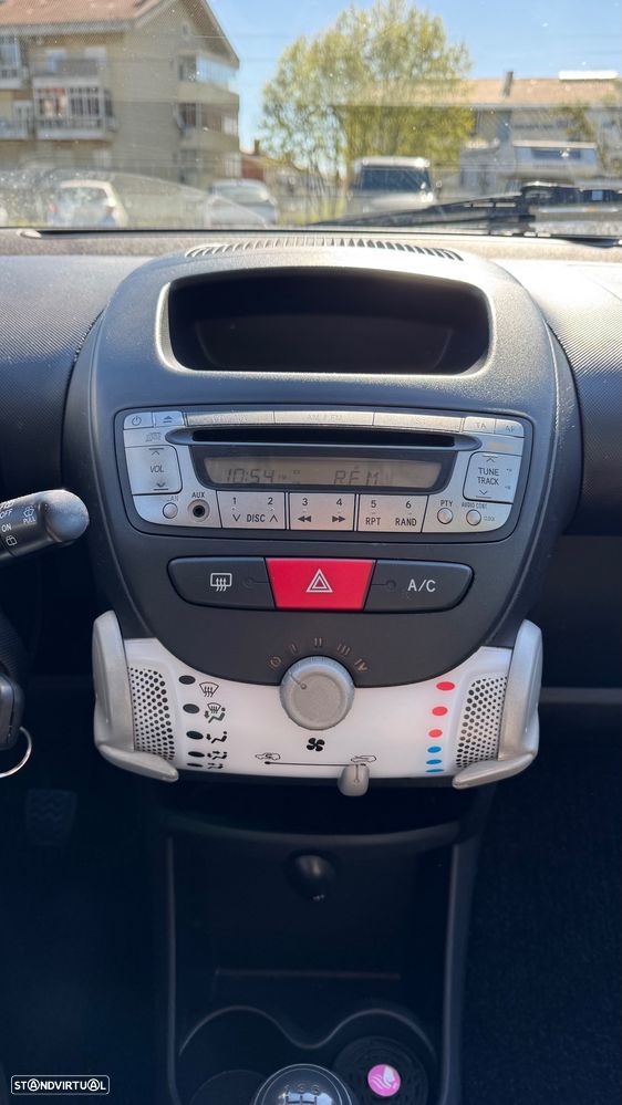 Toyota Aygo Cool - 15