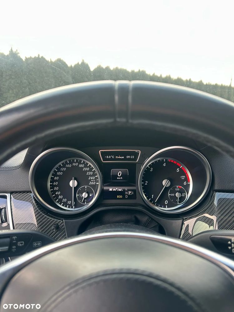 Mercedes-Benz GL - 24