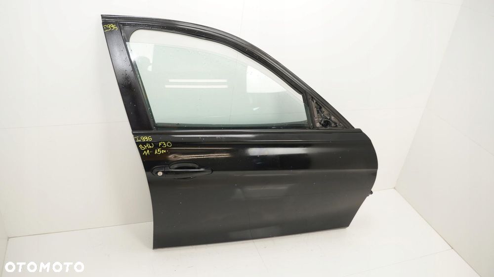 DRZWI PRAWY PRZÓD BMW F30 11-15R 668 - 2
